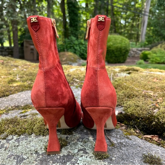 Sam Edelman Olina Cinnamon Spice Red Suede & Leather Patchwork Ankle Boots Sz 9 - Picture 8 of 16